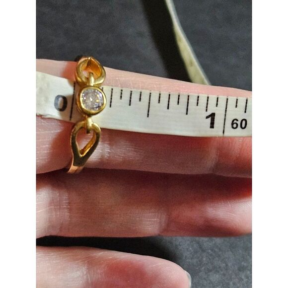 *Sale* Gold tone rhinestone ring - Picture 10 of 10